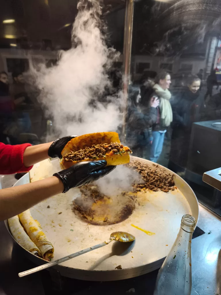 Ayla Tantuni Beşiktaş tantuni Ayla Tantuni Beşiktaş tantuni